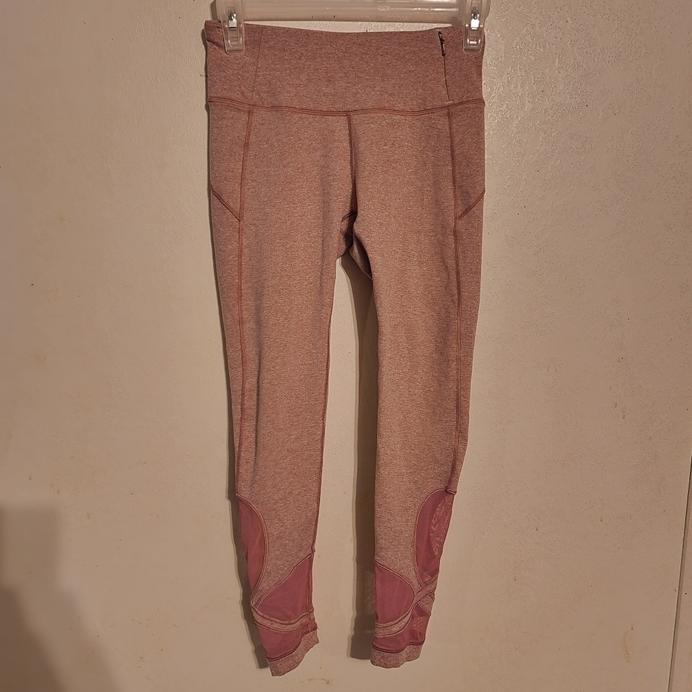 Calia by Carrie Underwood Pink Cropped Leggings Size XS